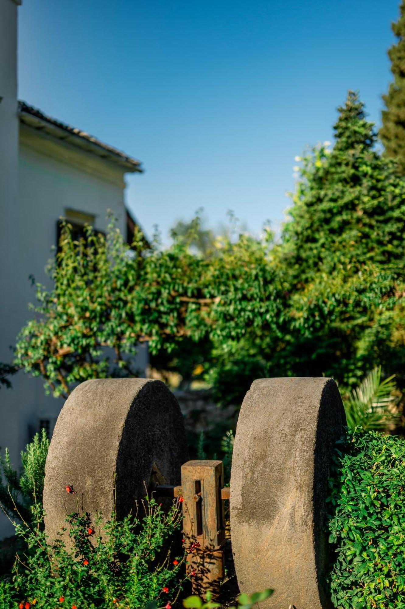 Nissaki Olive Press Villas Nisaki  Exterior photo